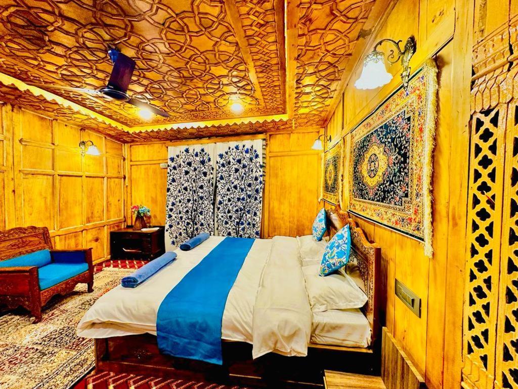 Hotel New Zealand Group Of Houseboats Srīnagar Esterno foto