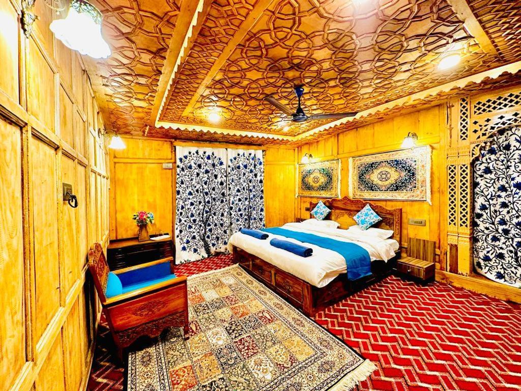Hotel New Zealand Group Of Houseboats Srīnagar Esterno foto