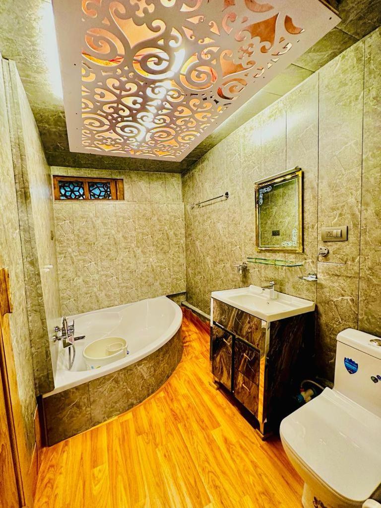 Hotel New Zealand Group Of Houseboats Srīnagar Esterno foto